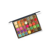 Beyond Me Artistry Palette